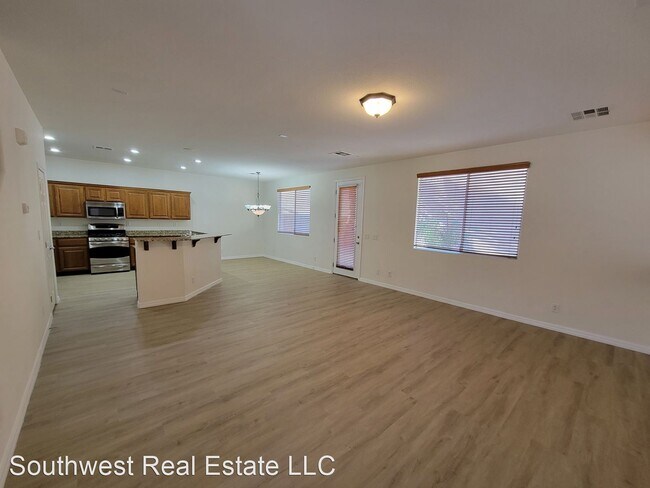 Building Photo - 497 Newberry Springs Dr