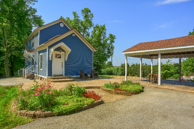 Foto del edificio - 1060 Cherry Hill Rd