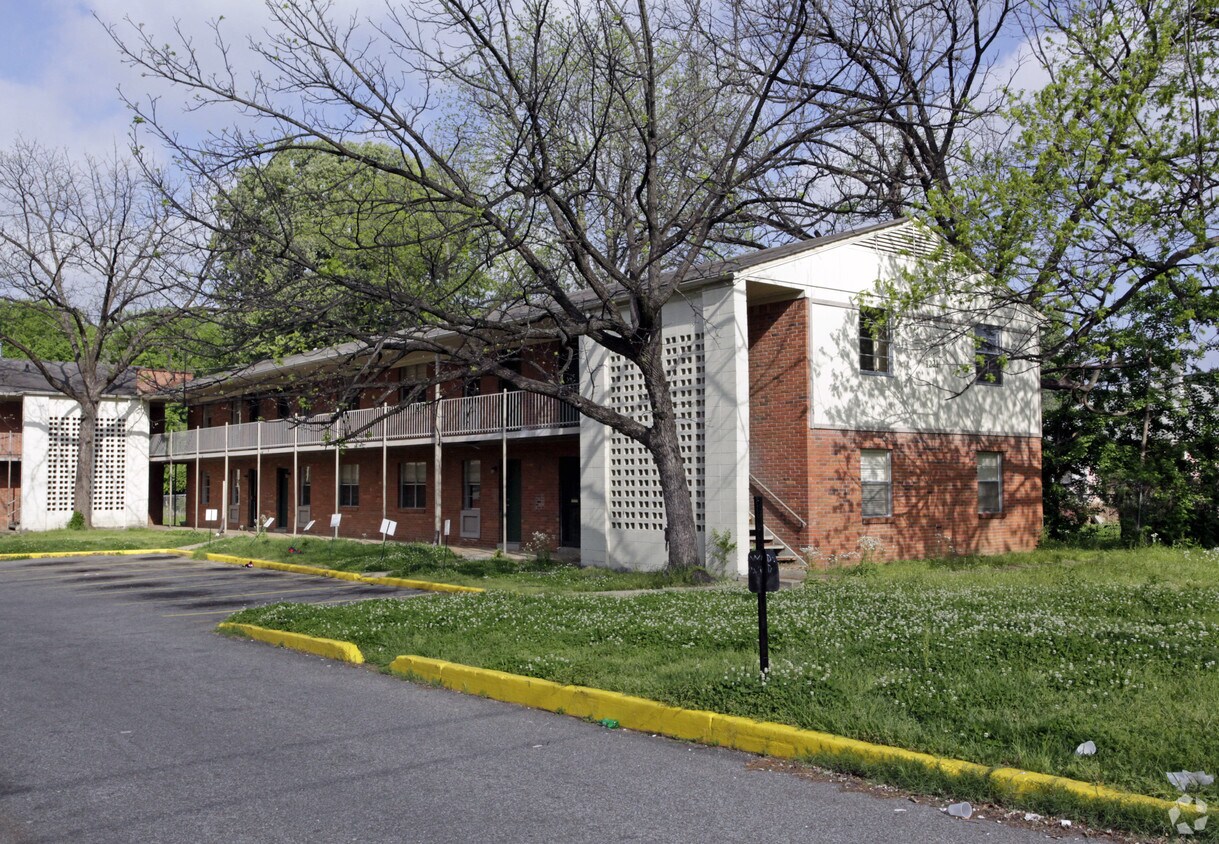 Foto principal - Oak Park Apartments