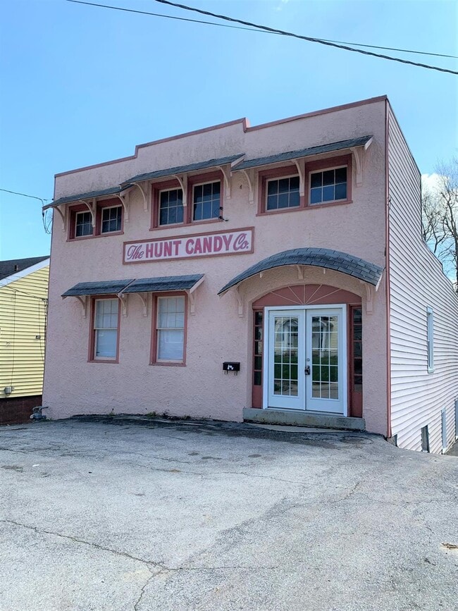 426 W Main St Unit 2, Mount Sterling, KY 40353 Apartment for Rent in