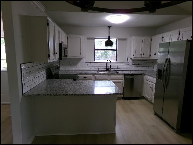Foto del edificio - 7 Kings Pointe Cv