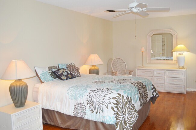 Foto del edificio - 7540 Hollyridge Rd