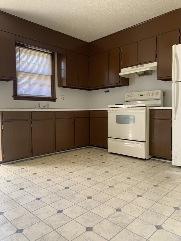 Foto principal - 1030 Concord Ave