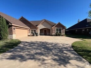 Building Photo - 3818 Enchanted Rock Rd