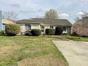 Building Photo - 604 Gleneagles Dr