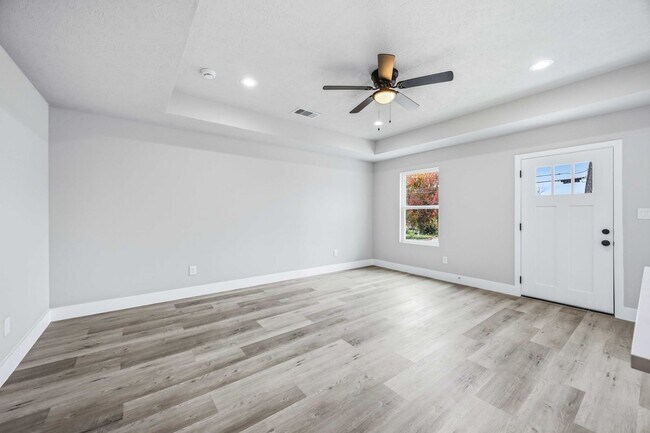 Building Photo - 8512 Farqueson St