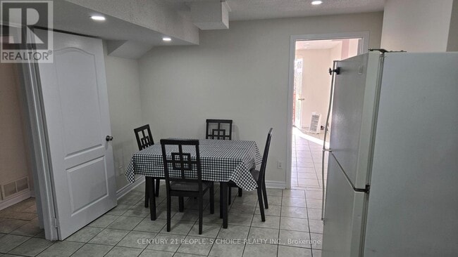 Photo du bâtiment - 38 Goreridge Crescent