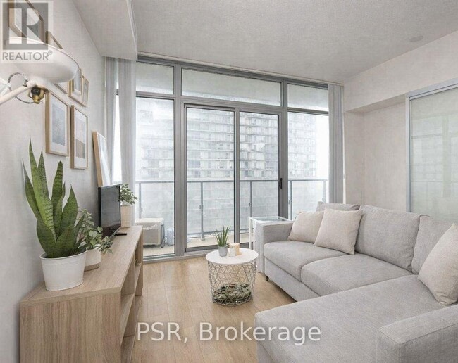 Building Photo - 105 The Queensway