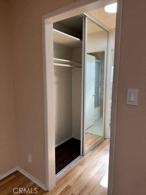 Foto del edificio - 6438 Mammoth Ave