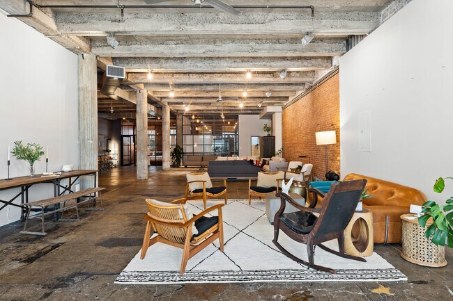 Foto del edificio - 487 Greenwich St