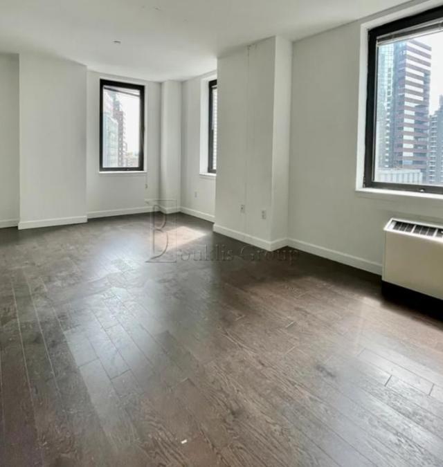 Foto del edificio - 3 bedroom in Manhattan NY 10004