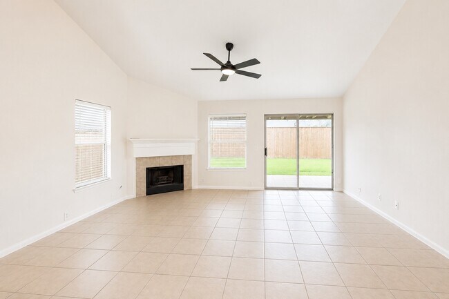 Building Photo - 654 Cypresswood Trce
