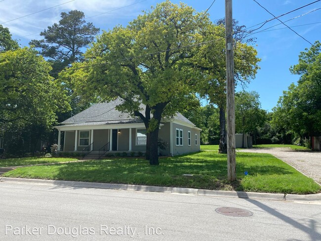 Building Photo - 2 br, 2 bath House - 604 S. Rusk