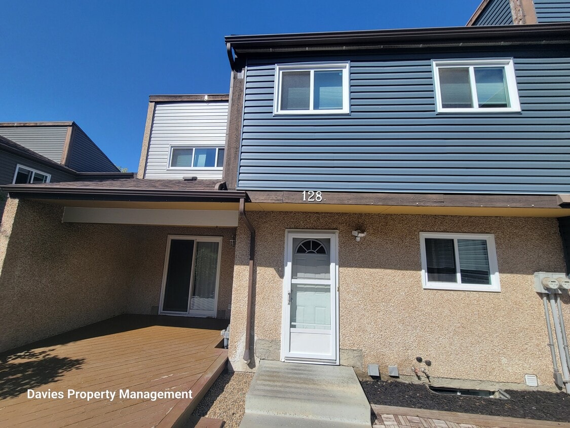 Photo principale - 128 Kaskitayo Ct NW