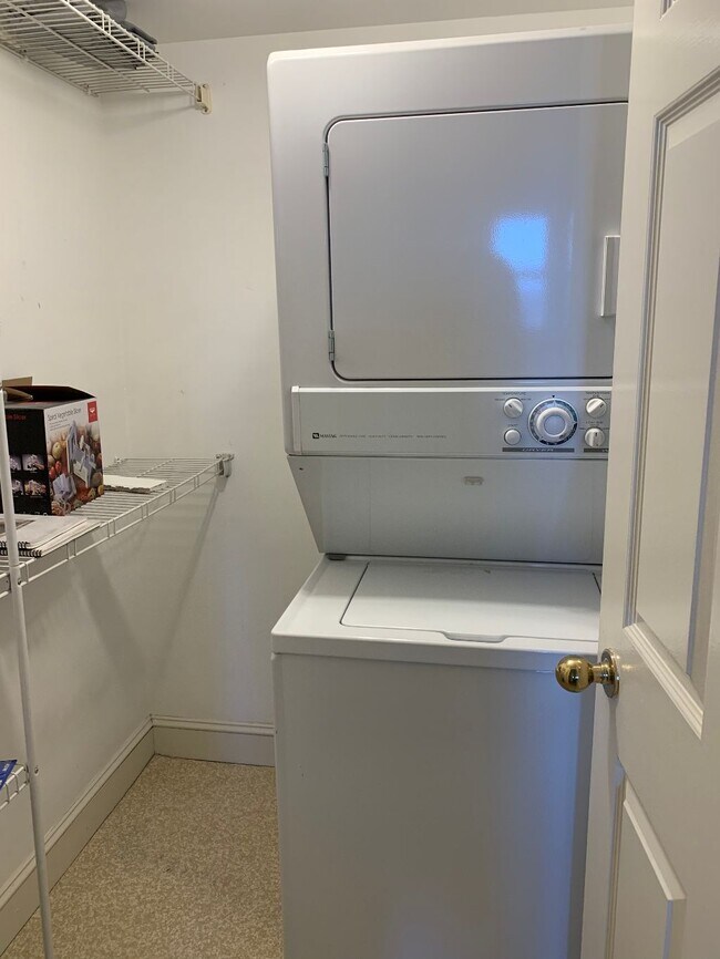 Building Photo - 411 Commonwealth Ave