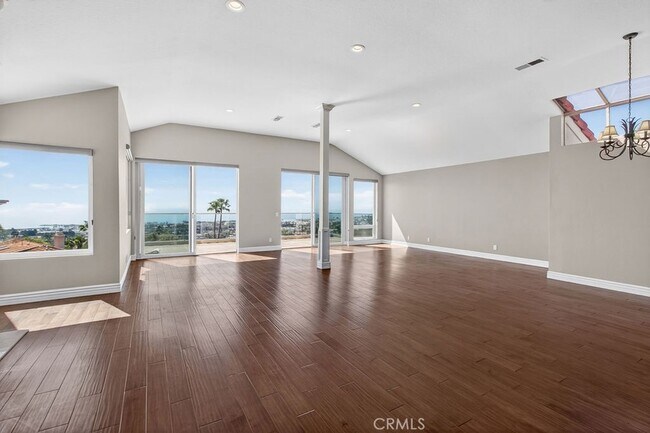 Foto del edificio - 24902 Sea Crest Dr