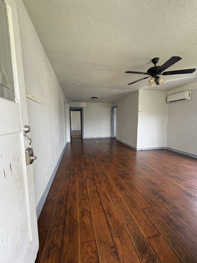 Living room - 210 Claremont Ave