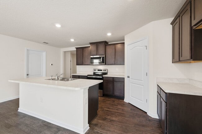 Building Photo - BRAND NEW HOME in Yulee!