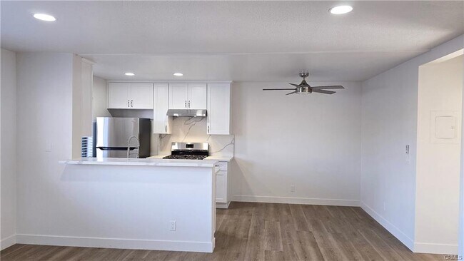 Foto del edificio - 3910 E 11th St