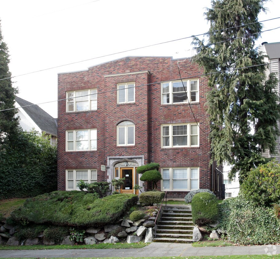 Foto principal - Franklin Arms Apartments