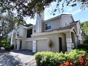Building Photo - 116 SW Peacock Blvd