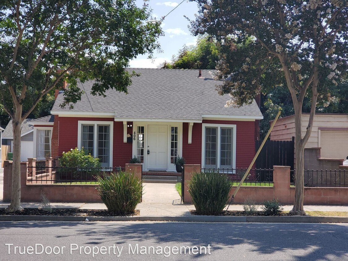 Primary Photo - 2 br, 1 bath House - 406 E Washington Ave