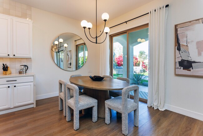 Foto del edificio - 80818 Avenida San Ignacio