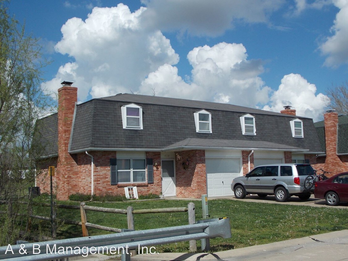 Primary Photo - 4305 Ludwick Blvd