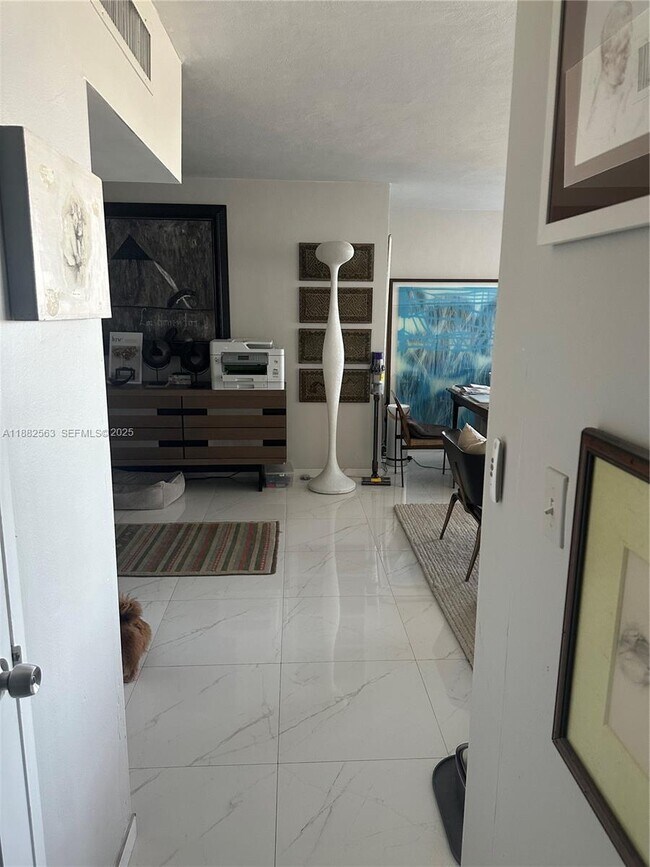 Building Photo - 1200 West Ave