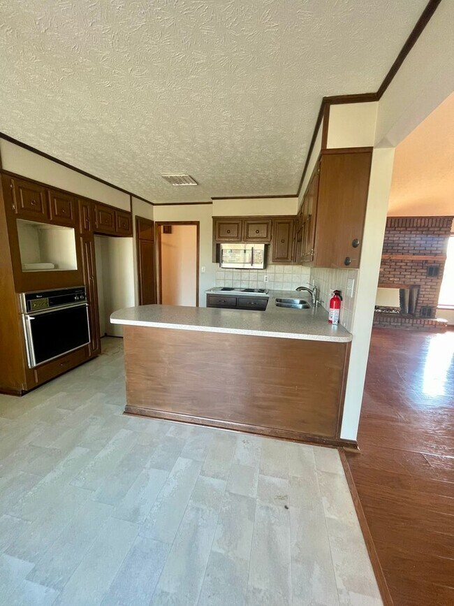 Foto del edificio - Spacious 3-Bedroom Ranch for Rent in Franklin, KY!