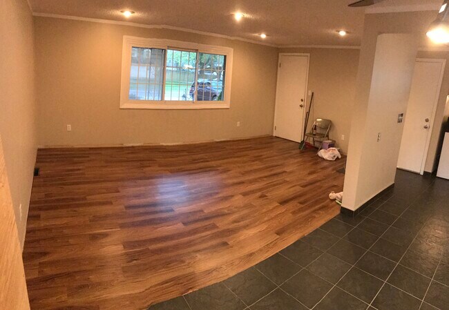 Foto del edificio - 24 Grandview Dr