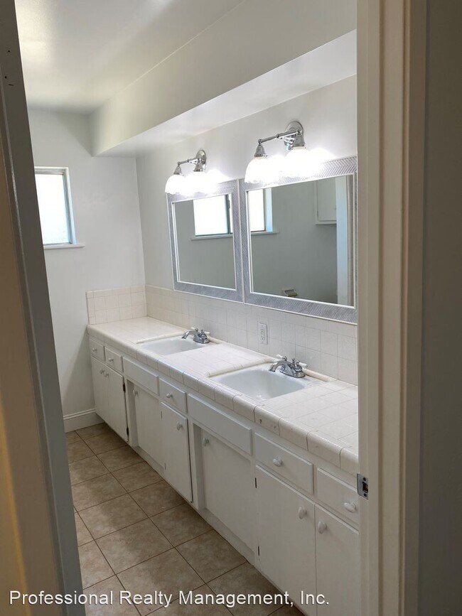 Foto del edificio - 4 br, 2 bath House - 5813 CARISSA AVE.