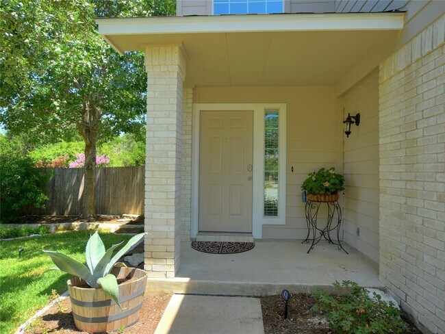 Building Photo - 3751 Castle Rock Dr