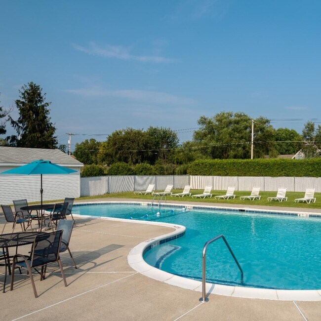 Foto del edificio - Strawberry Ridge Apartments