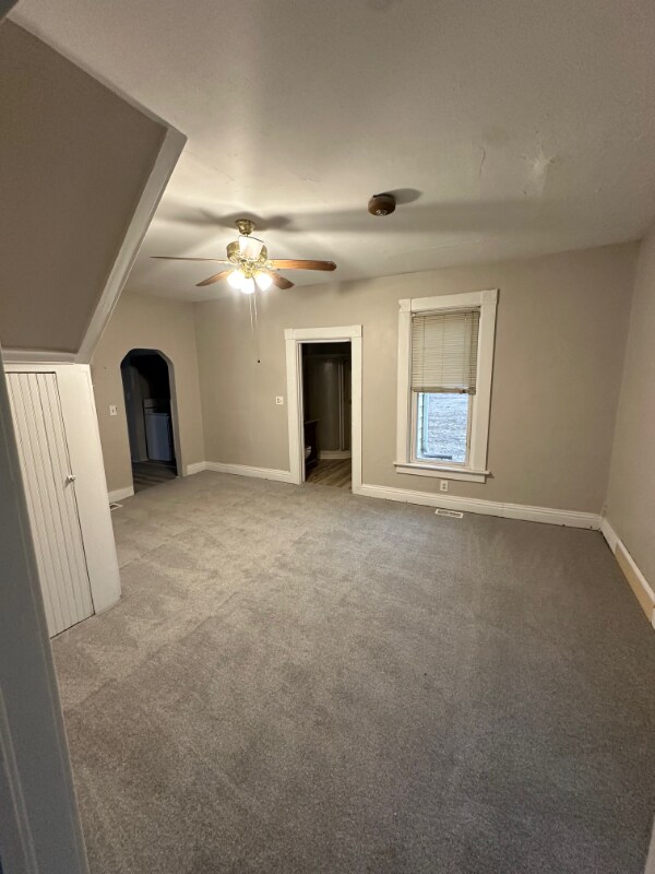 Foto del edificio - 104 2nd Ave