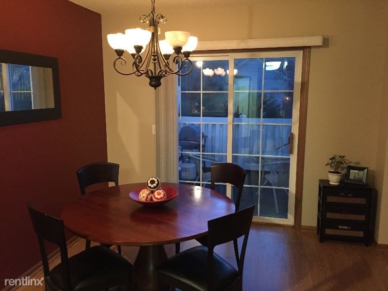 Foto del edificio - 7901 Autumn Ridge Ave