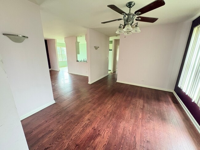 Foto del edificio - 6N 730 Manor Rd