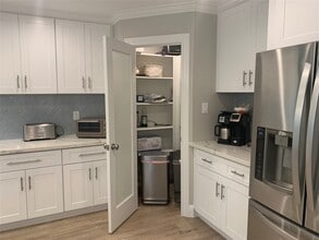 Building Photo - 2401 McClendon St