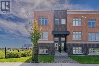 Building Photo - 1466 Hemlock Rd