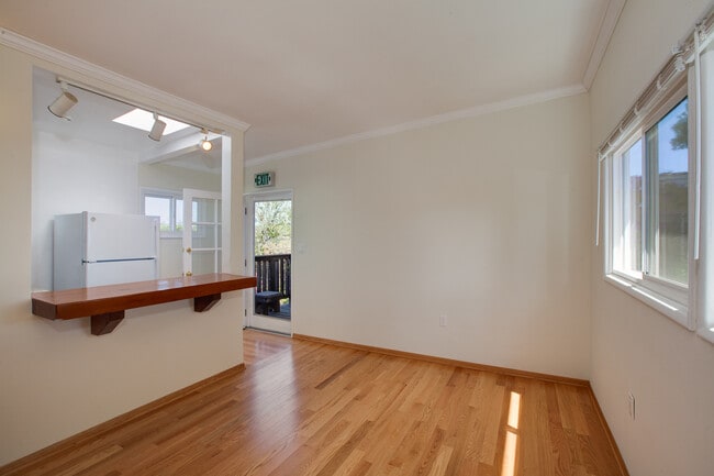 Foto del edificio - 1318 Oak St