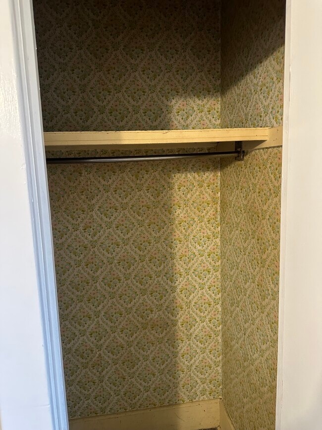 Foto del edificio - 1104 S Brady St