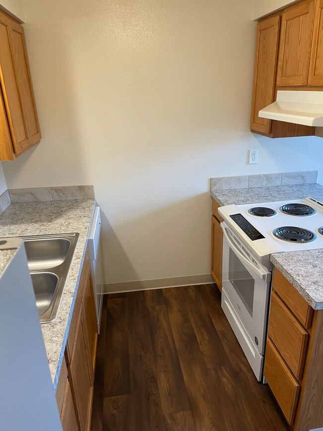 Interior Photo - College Green Duplexes