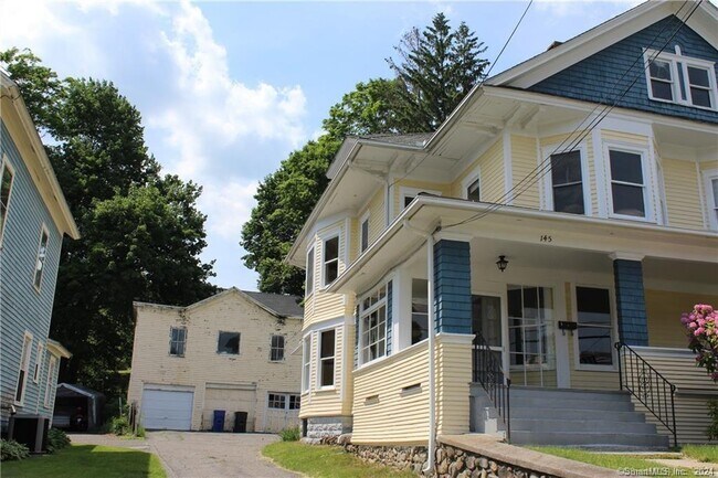 Building Photo - 145 Elm St
