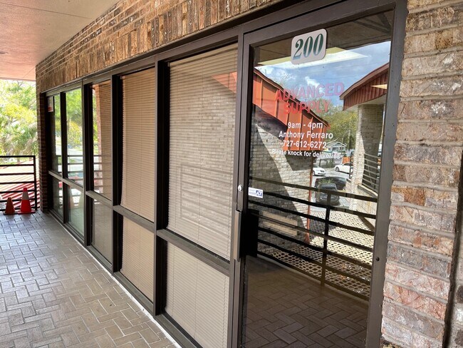 Building Photo - 3102 W Waters Ave