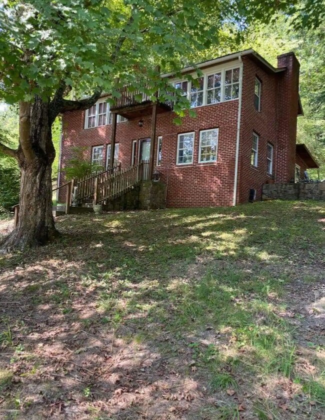 Building Photo - 22150 East Lynn Rd