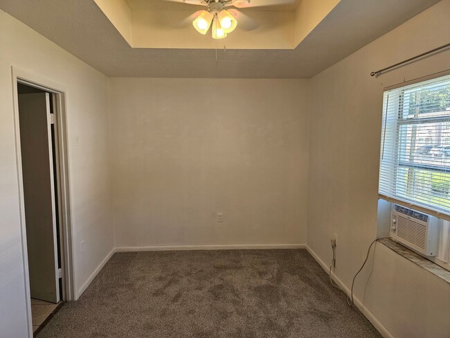 Foto del edificio - 1 Bed 1 Bath Near Downtown, Baldwin Park &...