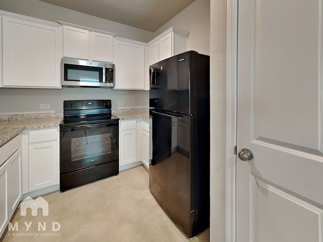 Building Photo - 8727 Key Windy Way