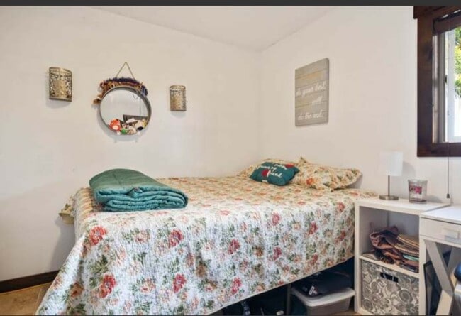 Building Photo - 73-1117 Mahilani Dr