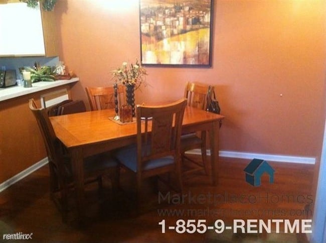 Foto del edificio - 5869 Crosswinds Dr