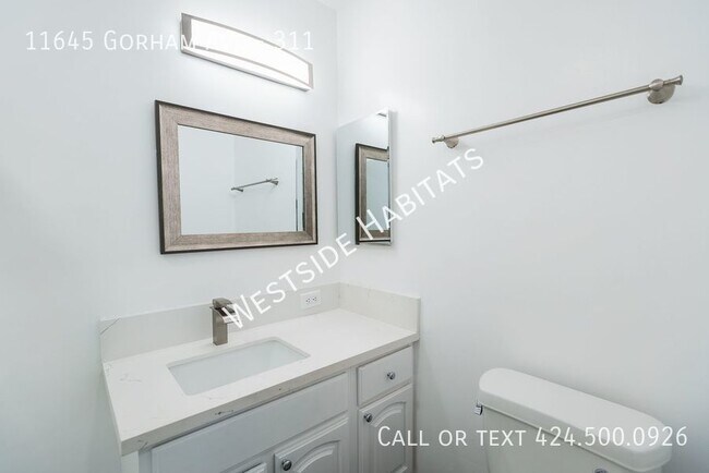 Foto del edificio - 11645 Gorham Ave